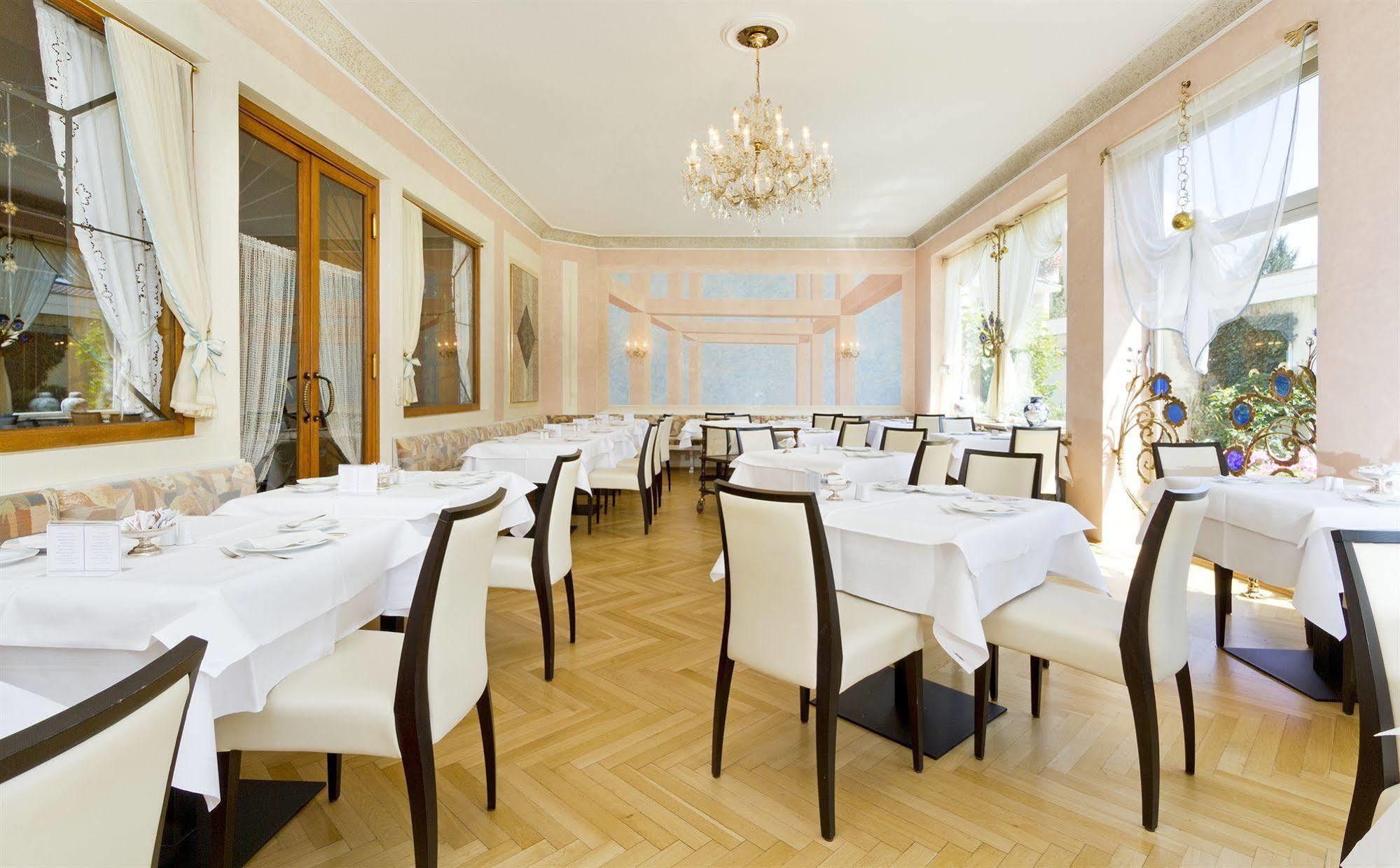 גרמיש-פרטנקירכן Wittelsbacher Hof Swiss Quality Hotel מסעדה תמונה